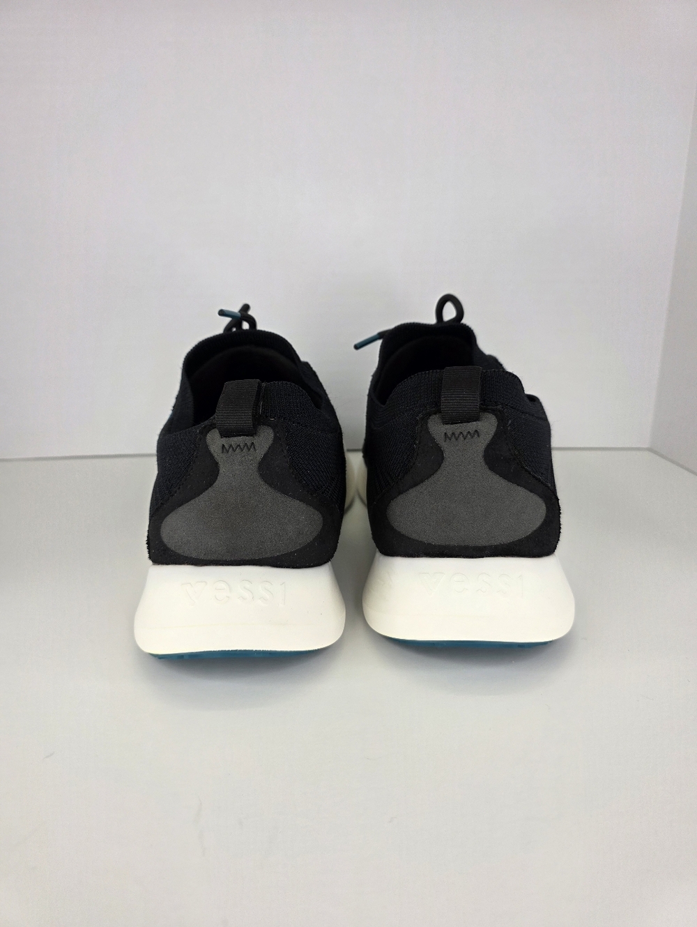 Vessi Everyday 2.0 Men's Size 11 Waterproof Travel Sneakers Black Casual Shoes - Picture 10 of 15